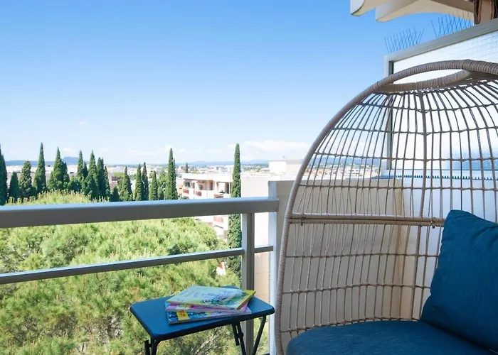 4 Etoiles, Piscine, Parking, Wifi * Saint-Raphael (Var)