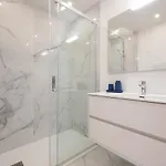 4 étoiles, Piscine, Parking, Wifi Appartement