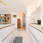 4 étoiles, Piscine, Parking, Wifi Appartement