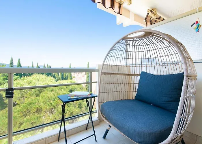 Lejlighed 4 Etoiles, Piscine, Parking, Wifi *